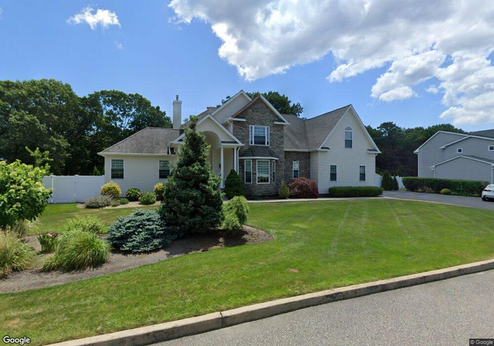 6 Alexander Diguardia Blvd, Holtsville, NY 11742 - photo 1