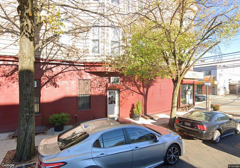 2 Ridgely Place unit 2, Weehawken, NJ 07086 - photo 1