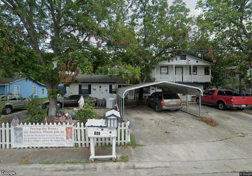 402 Laredo St, San Marcos, TX 78666 - photo 1