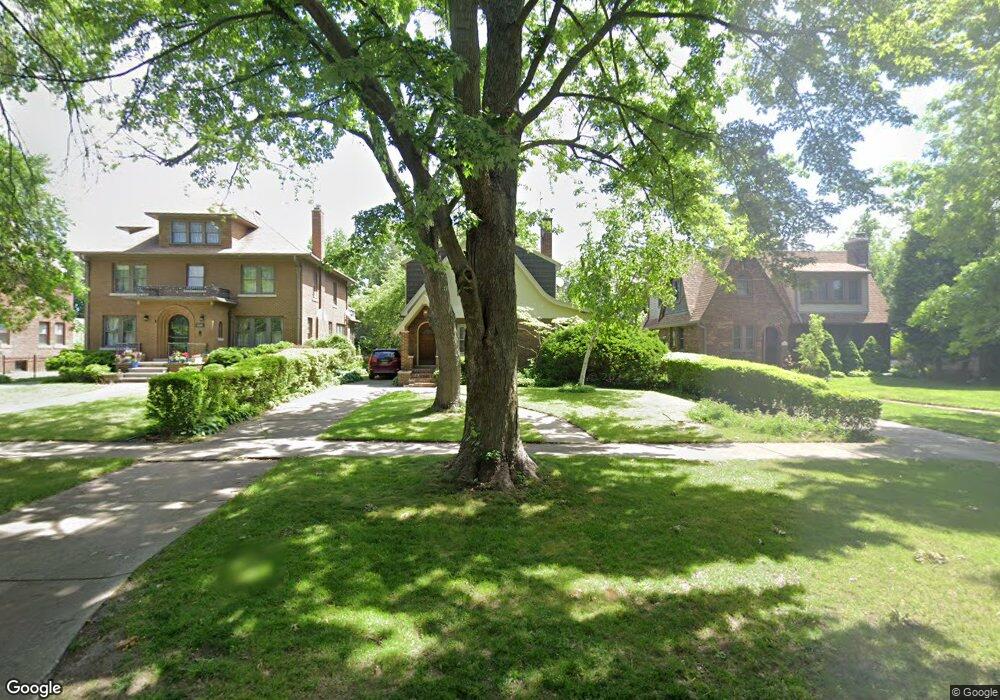 1416 Yorkshire Rd, Grosse Pointe Park, MI 48230 - photo 1