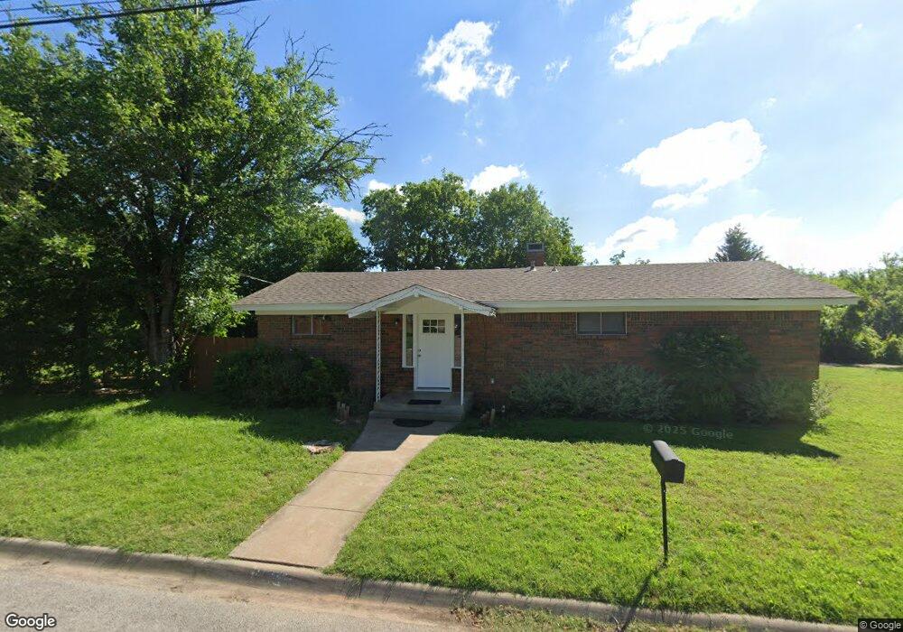 104 Glen Rose Ave, Cleburne, TX 76033 - photo 1