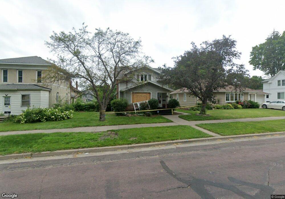 1412 N 4th St, Mankato, MN 56001 - photo 1