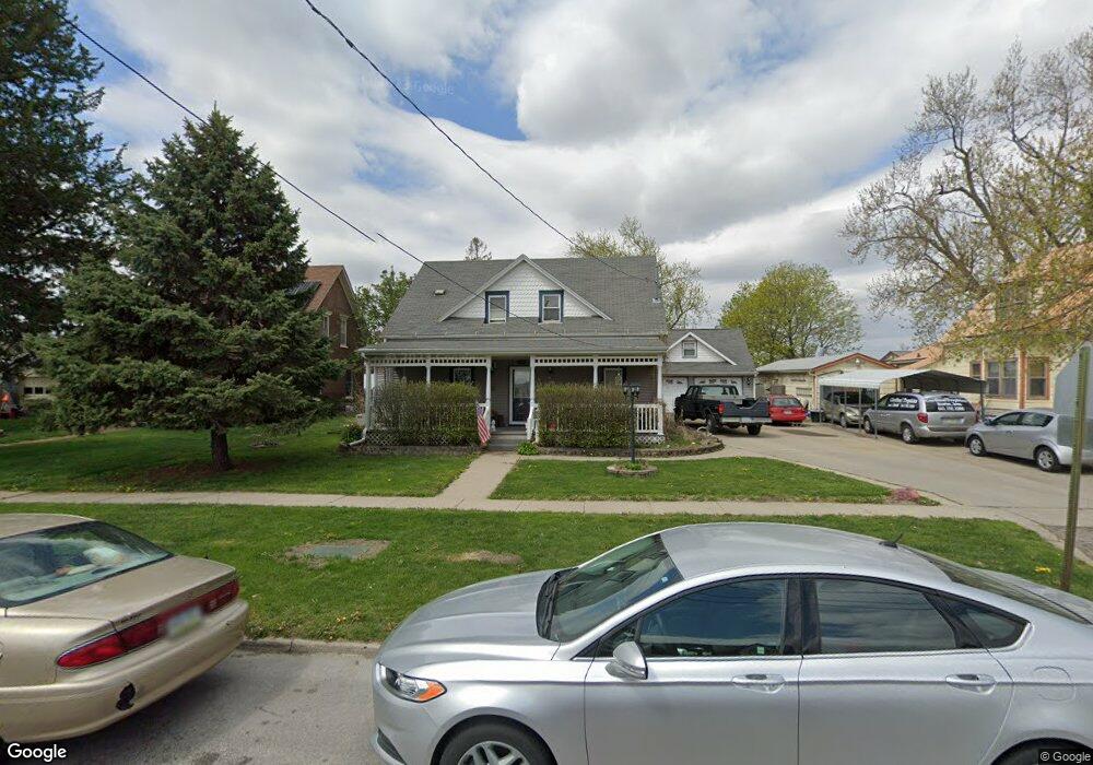 423 E 5th St N, Newton, IA 50208 - photo 1