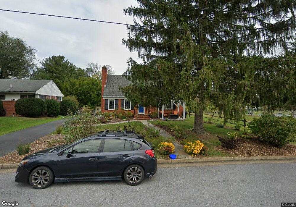 575 Elmwood Dr, Harrisonburg, VA 22801 - photo 1