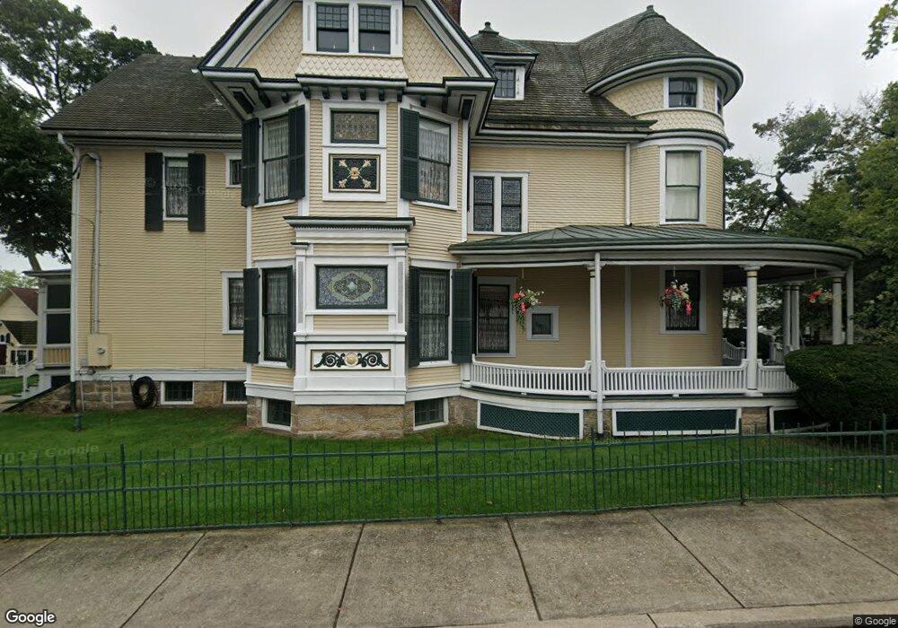 235 N Laurel St, Hazleton, PA 18201 - photo 1