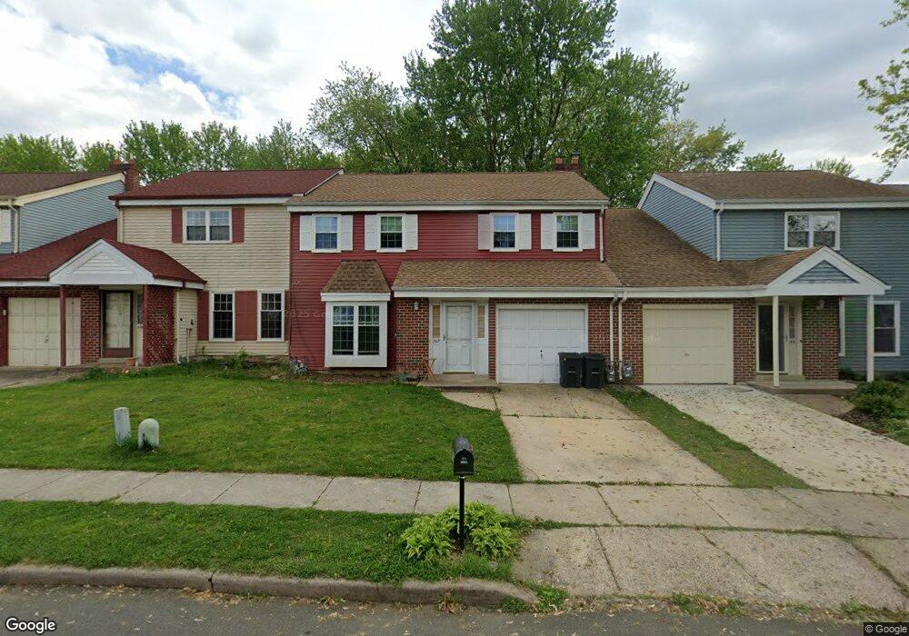 307 Carleton Ln, Mount Laurel, NJ 08054 - photo 1