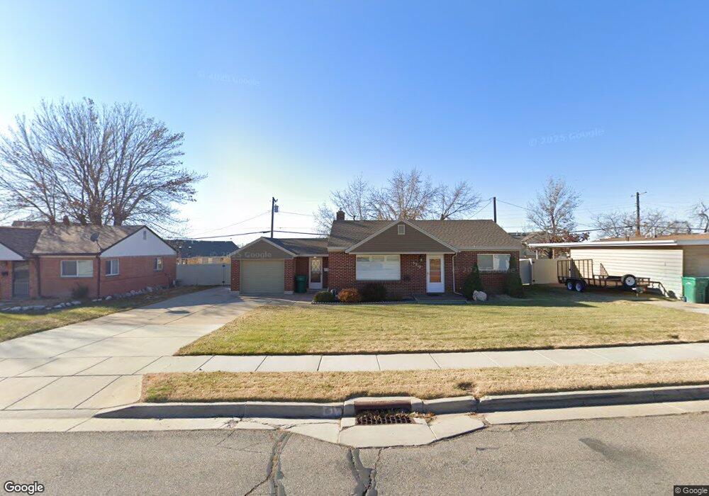5517 S 2425 W, Roy, UT 84067 - photo 1