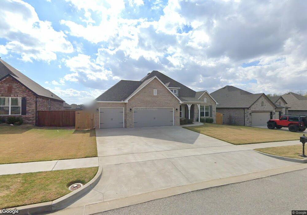 711 E Delmar Place, Broken Arrow, OK 74012 - photo 1