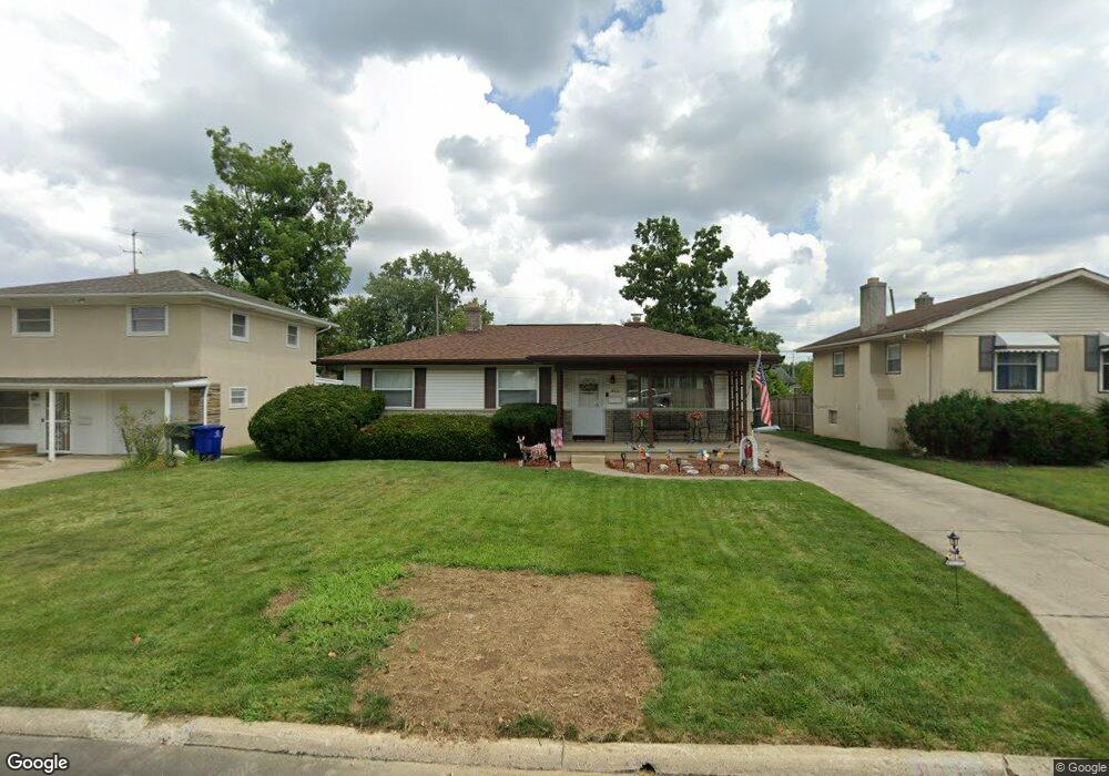 860 Brixham Rd, Columbus, OH 43204 - photo 1