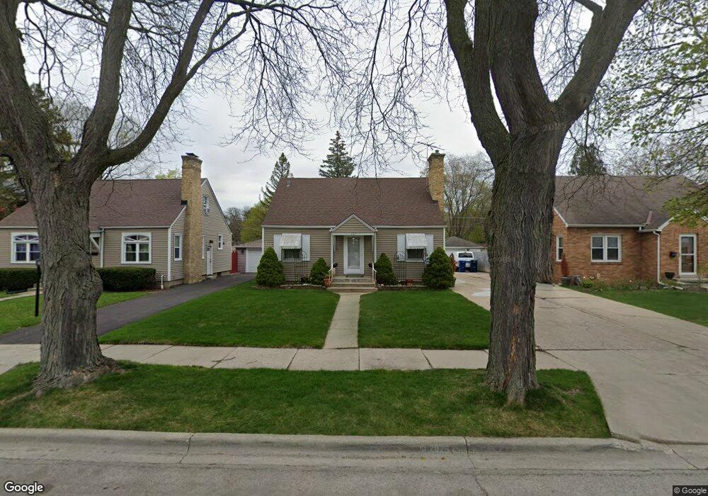 623 Lorraine Ave, Waukegan, IL 60085 - photo 1