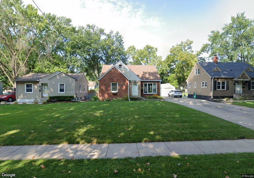 3824 41st St, Des Moines, IA 50310 - photo 1