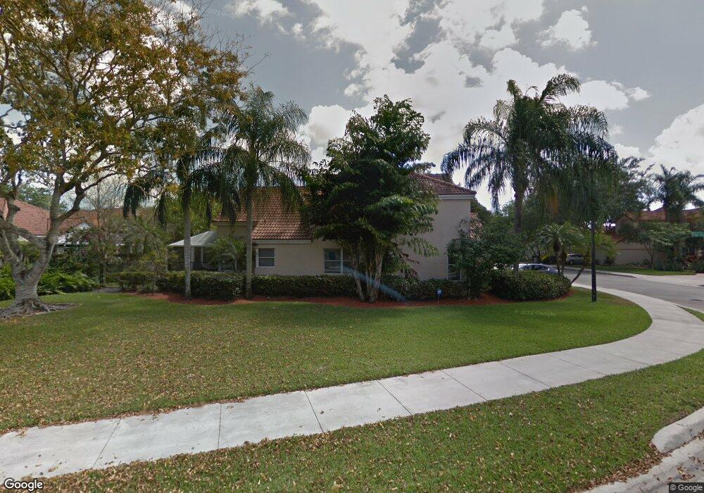 9472 Oak Grove Cir, Davie, FL 33328 - photo 1