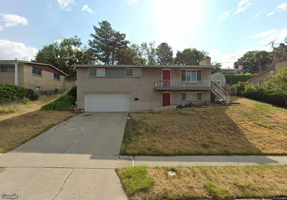 8831 S Capella Way, Sandy, UT 84093 - photo 1