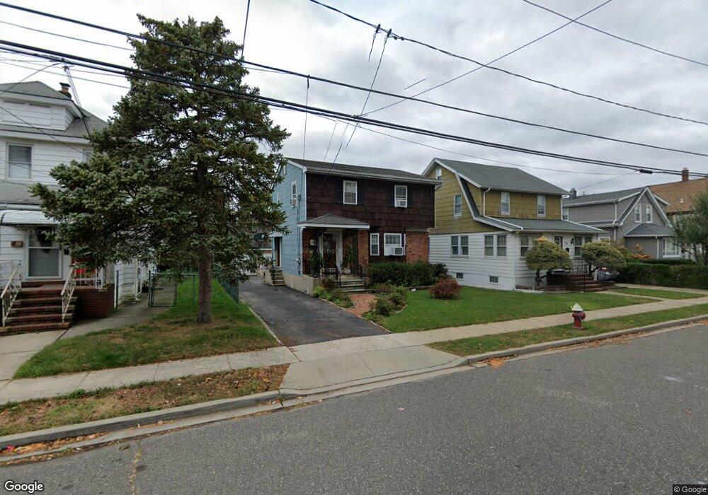 81 Bismark Ave, Valley Stream, NY 11581 - photo 1