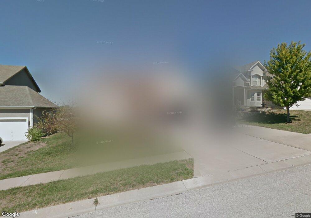 1104 SW Whistle Dr, Lees Summit, MO 64082 - photo 1