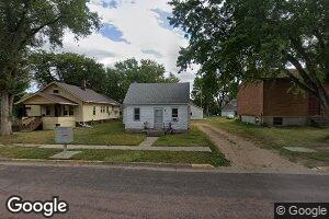 106 Grant Ave SE, Wagner, SD 57380