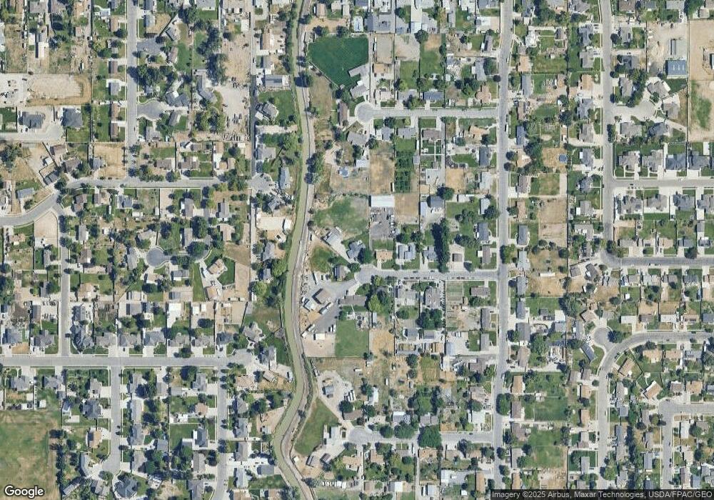 2330 W Donna Rae Cir, Riverton, UT 84065 - photo 1