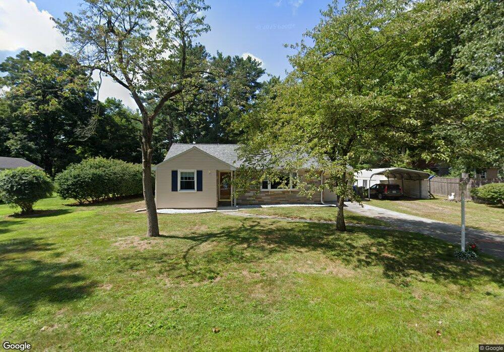 4 Edgehill St, Enfield, CT 06082 - photo 1