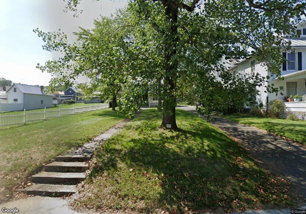 207 N Main St, Franklin, WV 26807 - photo 1