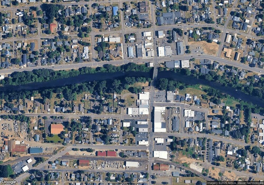 125 SW Morgan St, Sheridan, OR 97378 - photo 1