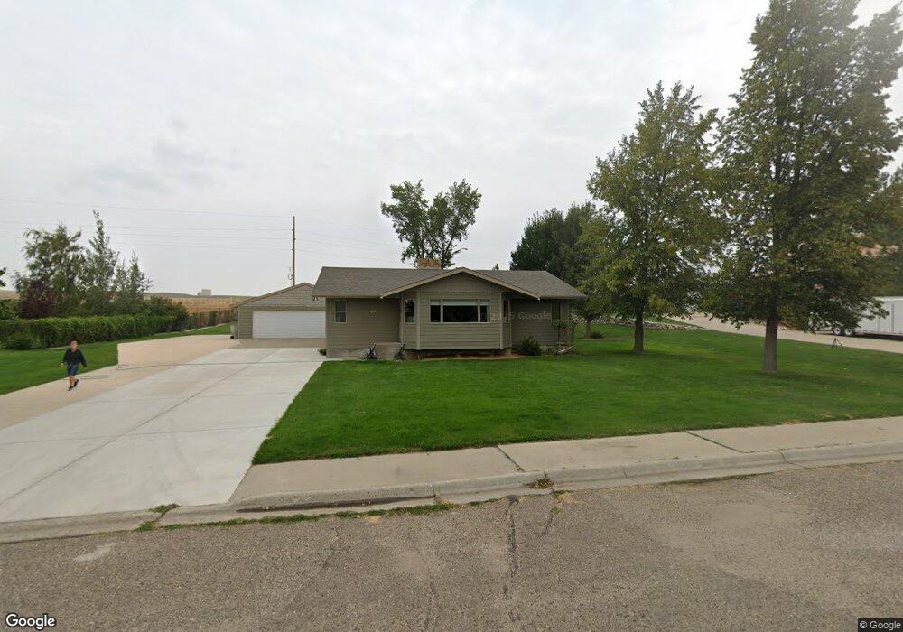 1641 10th St W, Havre, MT 59501 - photo 1