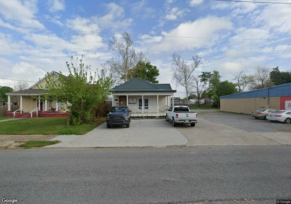 403 7th St, Lake Charles, LA 70601 - photo 1