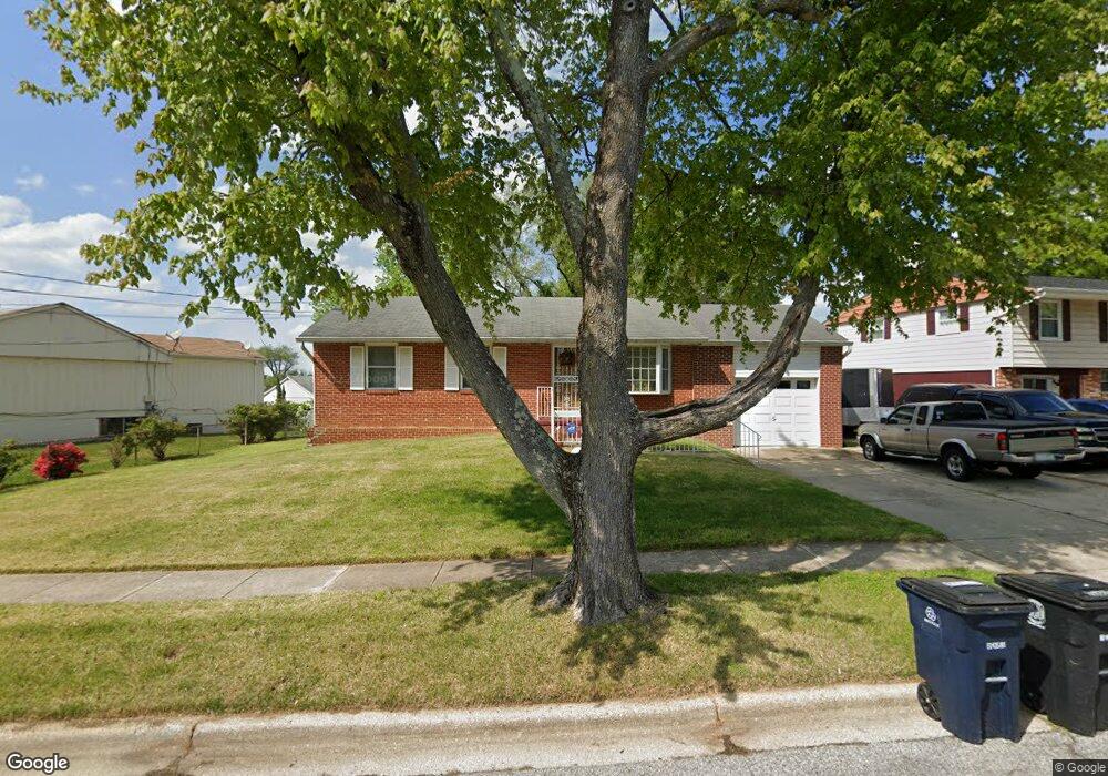 6702 Sisalbed Dr, Capitol Heights, MD 20743 - photo 1