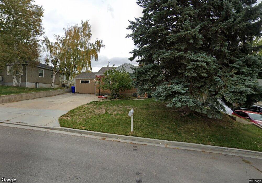 678 E 1200 N, Bountiful, UT 84010 - photo 1