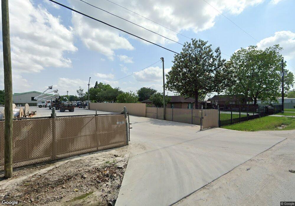 1638 Margaret St, Houston, TX 77093 - photo 1