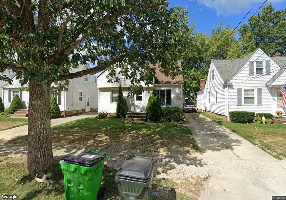 1640 Douglas Rd, Wickliffe, OH 44092 - photo 1