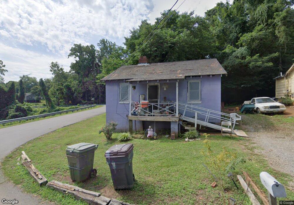 311 Hester St, Reidsville, NC 27320 - photo 1