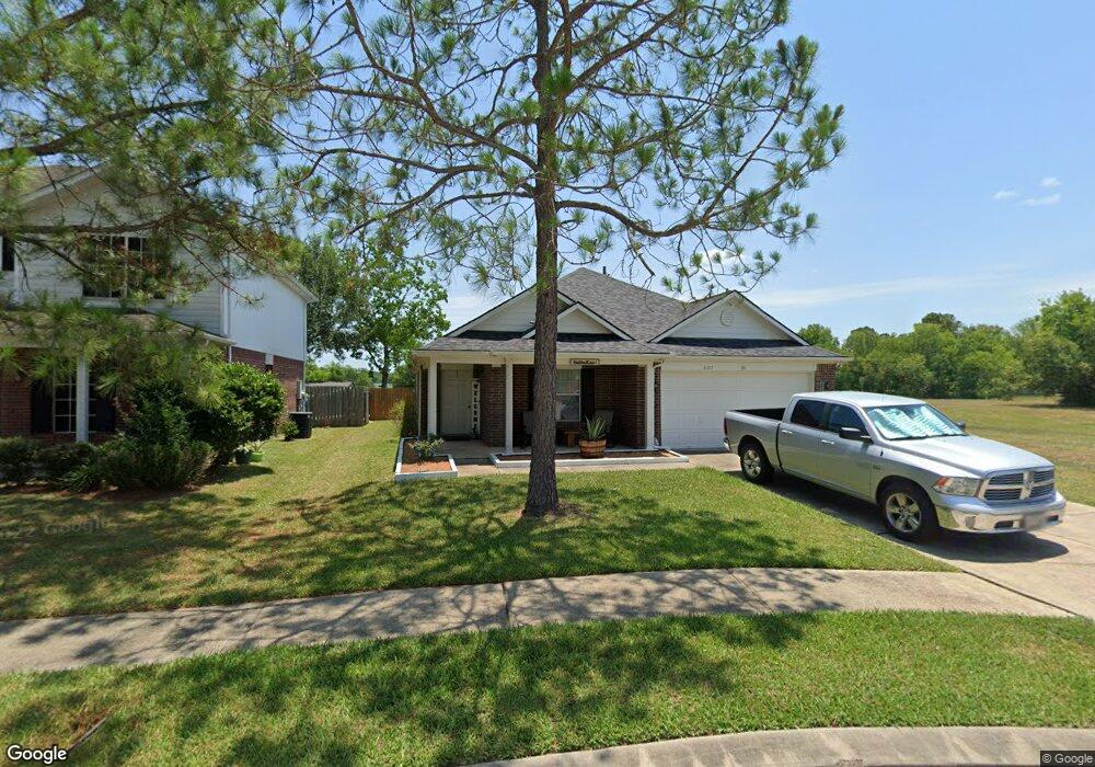 3127 Centennial Village Dr, Pearland, TX 77584 - photo 1