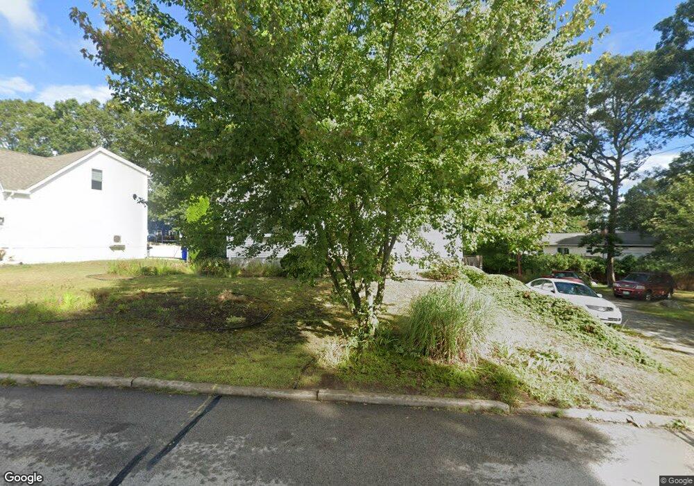 17 Cross Bow Ln, West Warwick, RI 02893 - photo 1