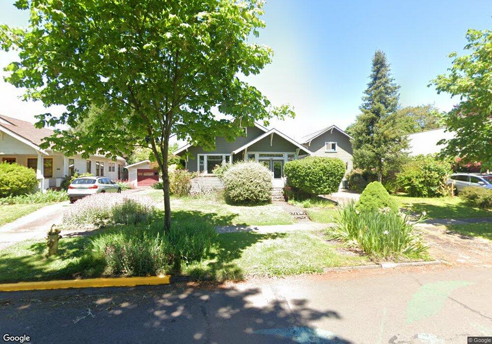 1197 W 5th Ave, Eugene, OR 97402 - photo 1