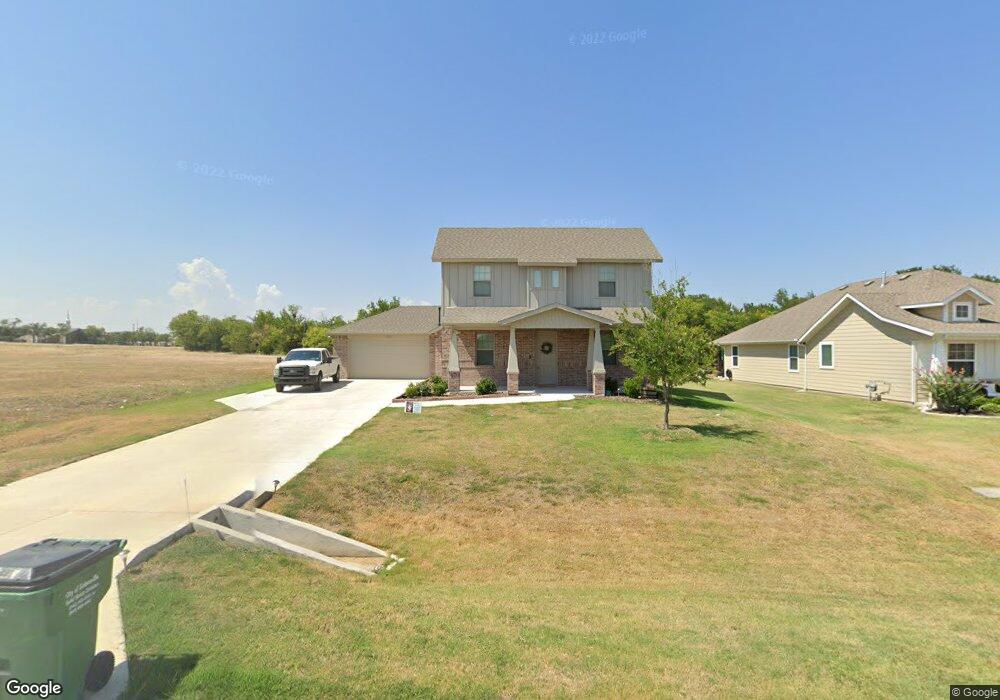 1433 Bluebonnet Blvd, Gainesville, TX 76240 - photo 1