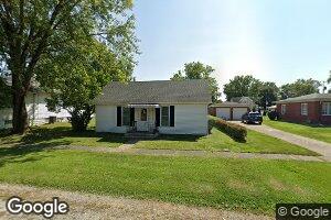 111 W Center St, Seymour, IL 61875