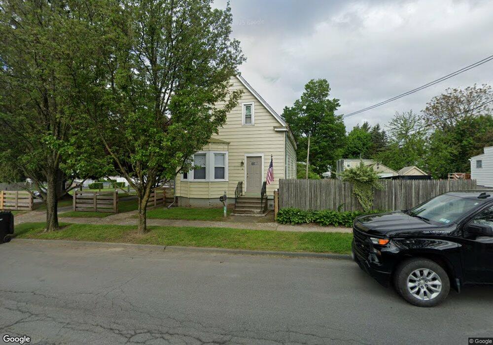 36 Marvin Ave, Troy, NY 12180 - photo 1