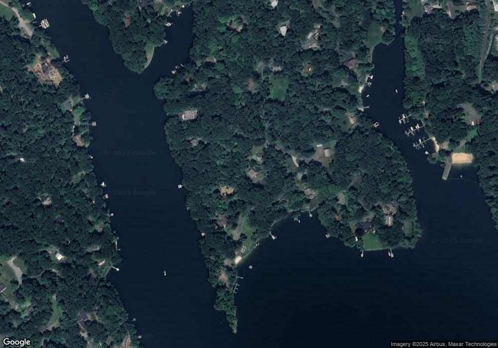 36 Holiday Point Rd, Sherman, CT 06784 - photo 1