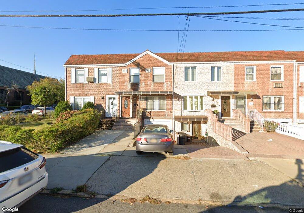 7318 Utopia Pkwy, Fresh Meadows, NY 11366 - photo 1