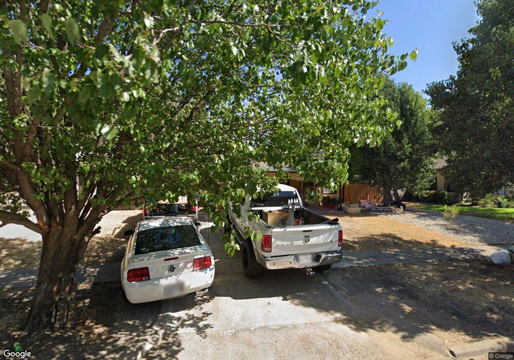 506 Clarice St, Grand Prairie, TX 75051 - photo 1