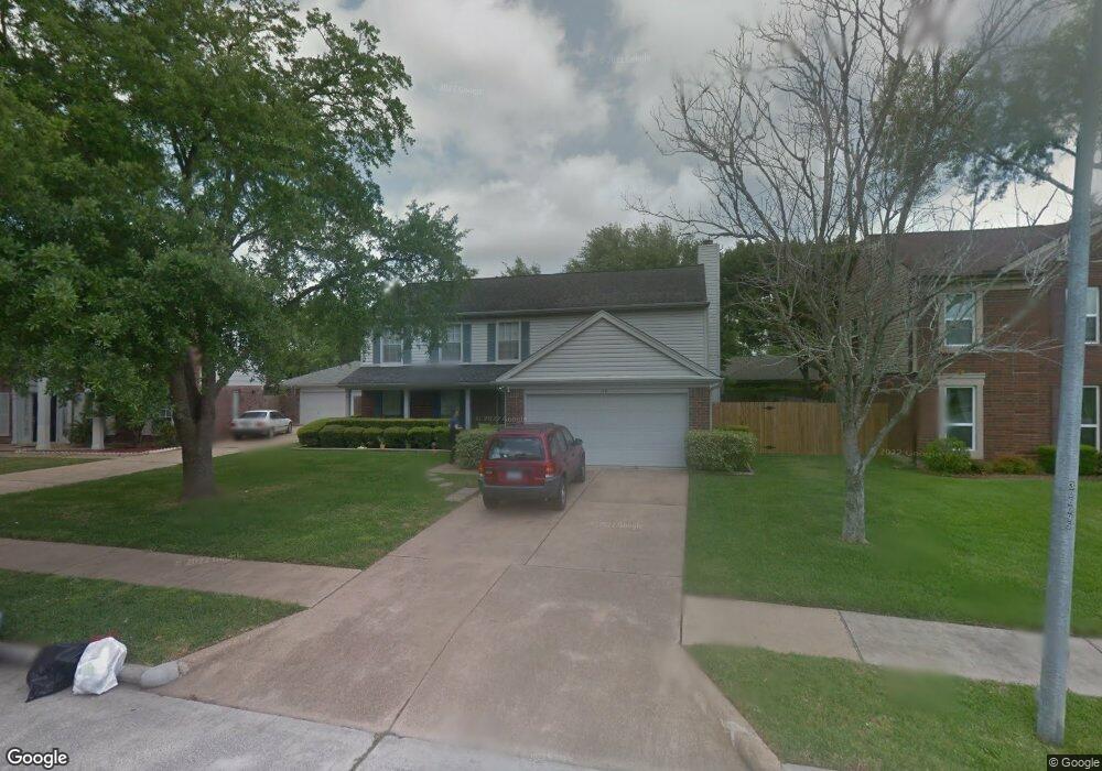 3915 Spring Crest Ct, Pearland, TX 77584 - photo 1