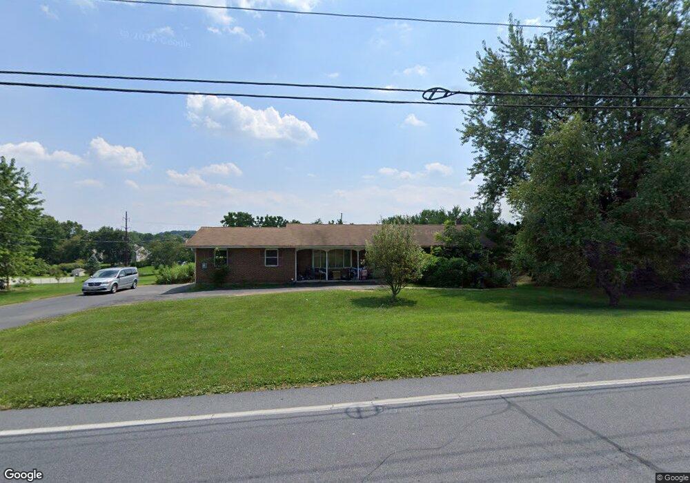 2146 Old Post Rd, Coplay, PA 18037 - photo 1