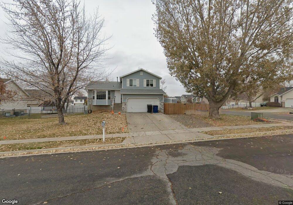 798 W 1420 N, Clearfield, UT 84015 - photo 1