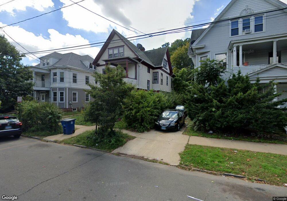 202 Maple St unit 1, New Haven, CT 06511 - photo 1