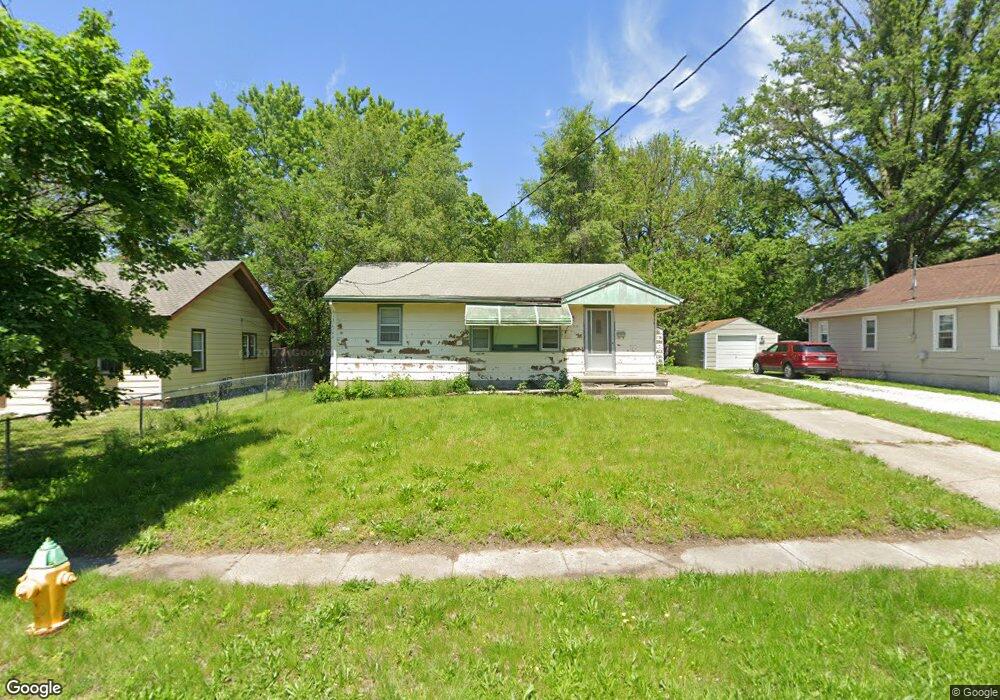 3028 Mahaska Ave, Des Moines, IA 50317 - photo 1