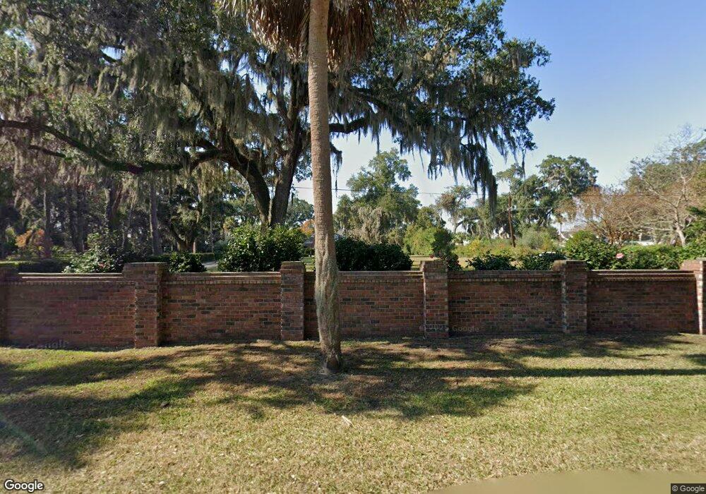 908 Wilmington Island Rd, Savannah, GA 31410 - photo 1