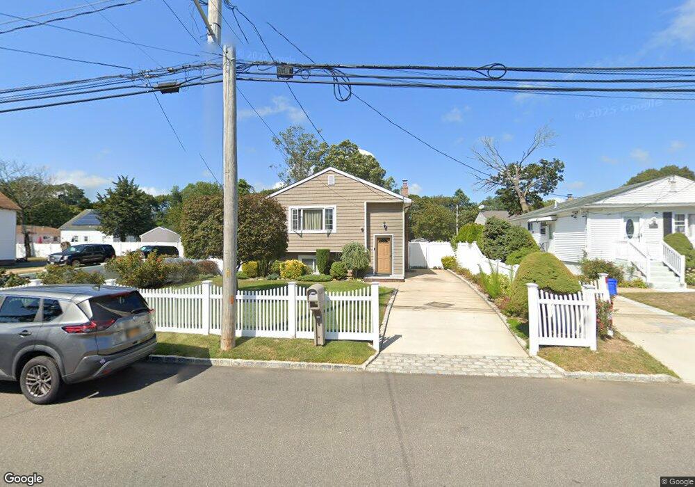 141 44th St, Copiague, NY 11726 - photo 1