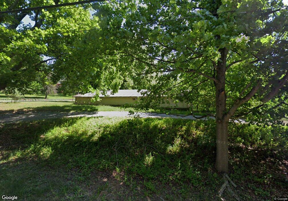 1372 W Schuylkill Rd, Pottstown, PA 19465 - photo 1