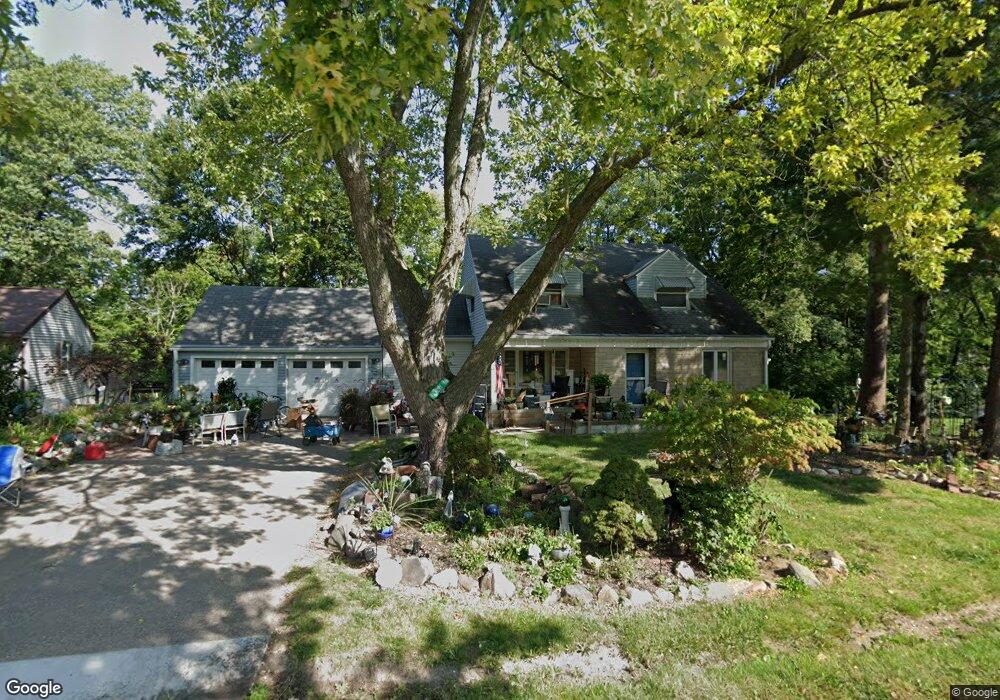 129 Hickory Dr, Columbus Junction, IA 52738 - photo 1