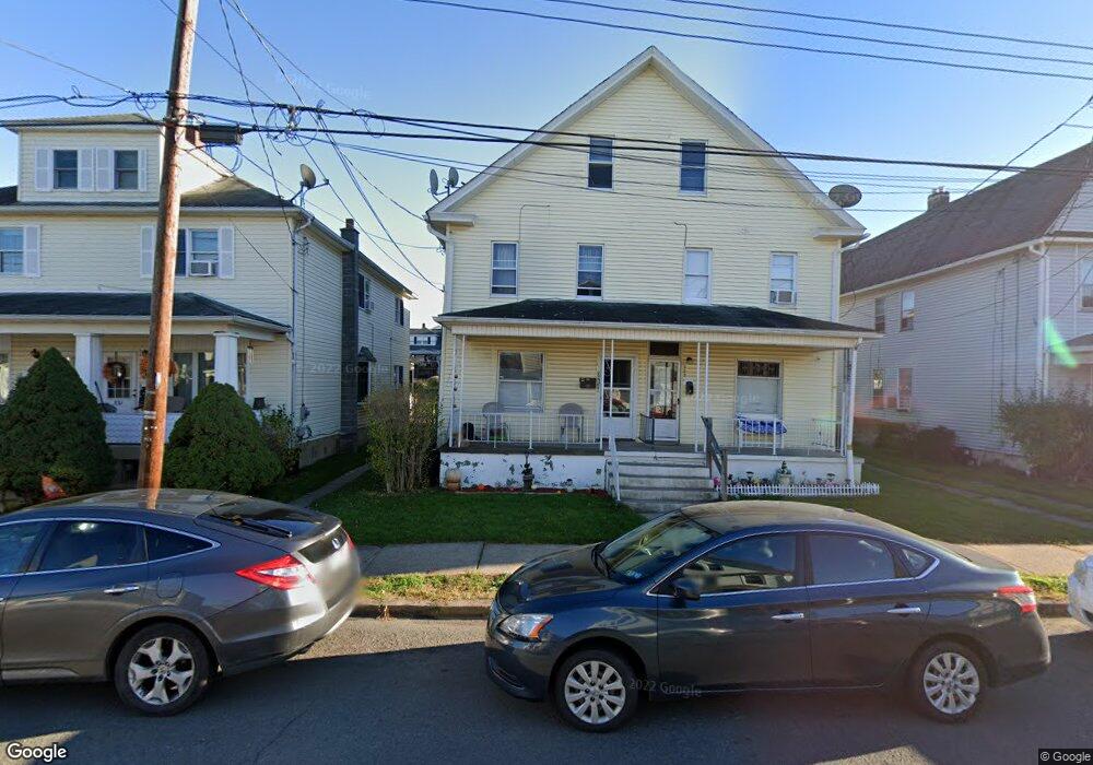 325 E Union St, Nanticoke, PA 18634 - photo 1